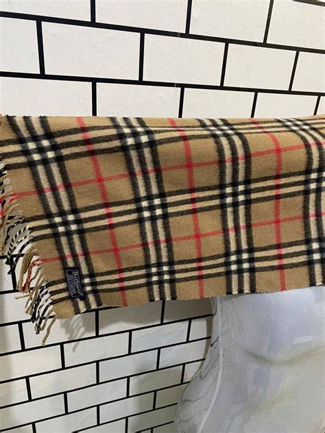 burberry heart scarf fake